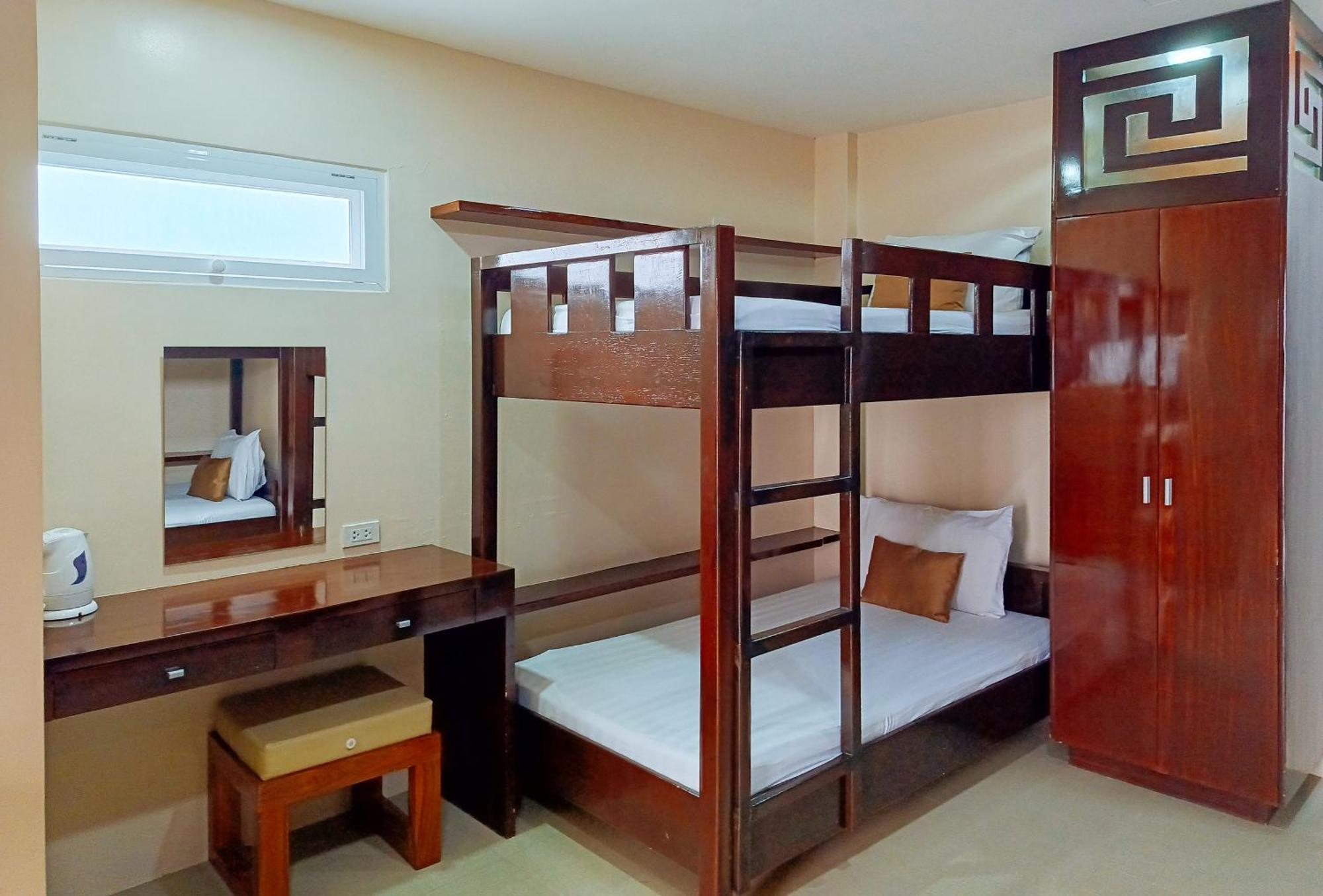 Hotel Juliana By Reddoorz Tuguegarao City Eksteriør billede
